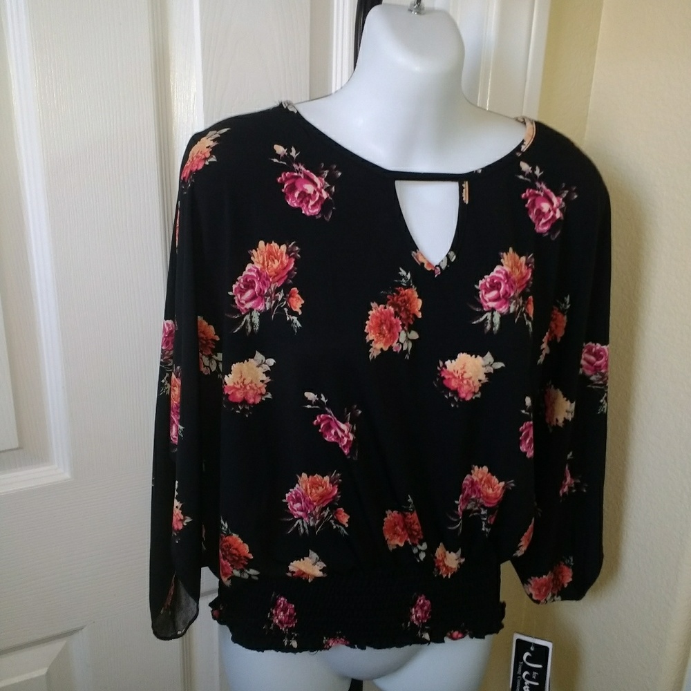 Floral top